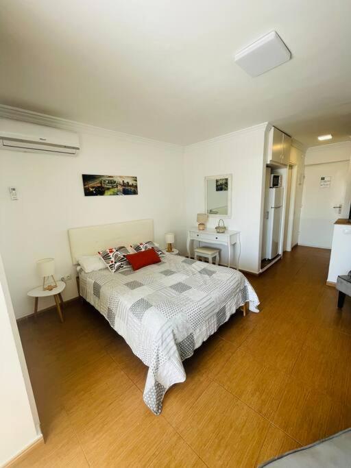 Luminoso Estudio C Magnificas Vistas, Recp 24 Hs Apartamento *